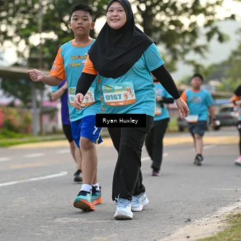 Runner Photo 8236345