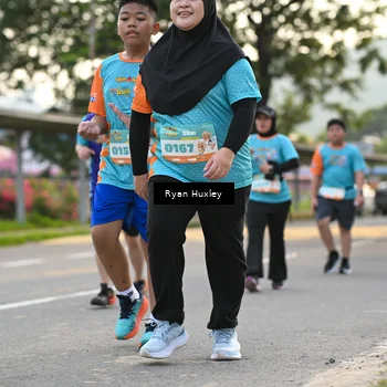 Runner Photo 8236347