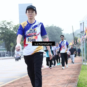 Runner Photo 8236377