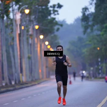 Runner Photo 8236395