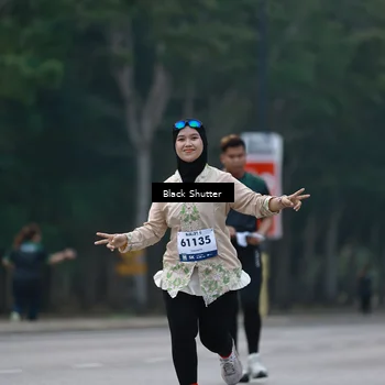 Runner Photo 8236403