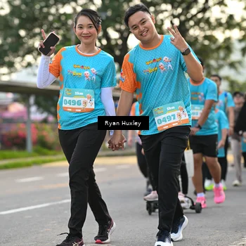 Runner Photo 8236410