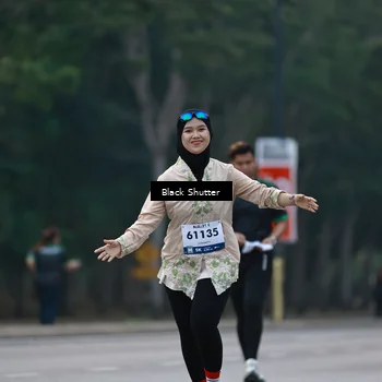 Runner Photo 8236429