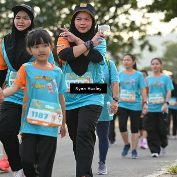 Runner Photo 8236435