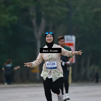 Runner Photo 8236441