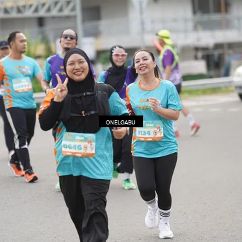 Runner Photo 8236464