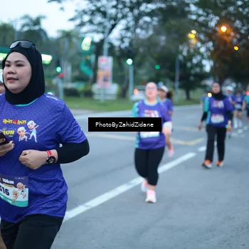 Runner Photo 8236474