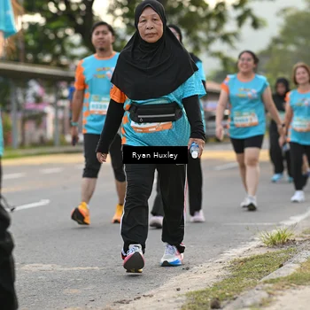 Runner Photo 8236476