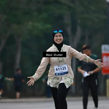 Runner Photo 8236492