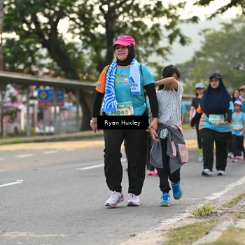 Runner Photo 8236494