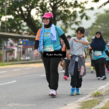 Runner Photo 8236504