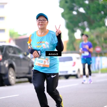 Runner Photo 8236510