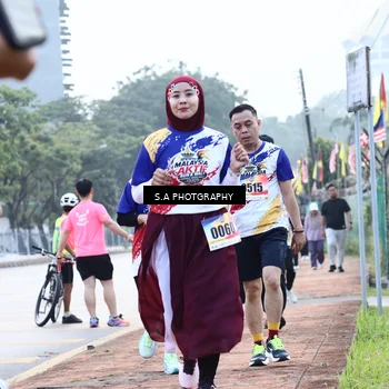 Runner Photo 8236512
