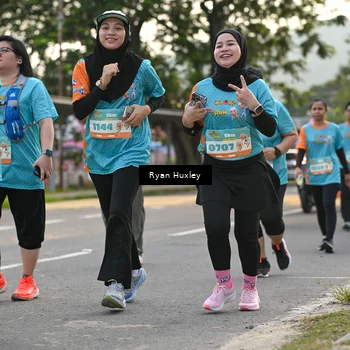 Runner Photo 8236531