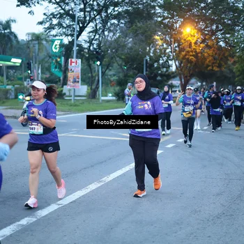 Runner Photo 8236608