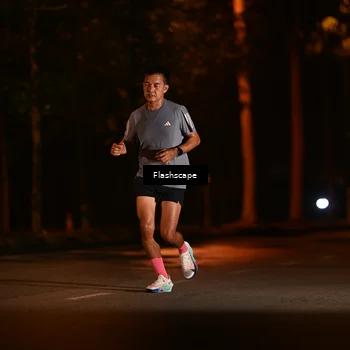 Runner Photo 8236615