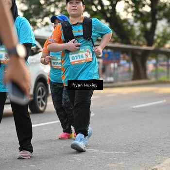 Runner Photo 8236642