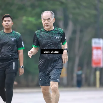 Runner Photo 8236654