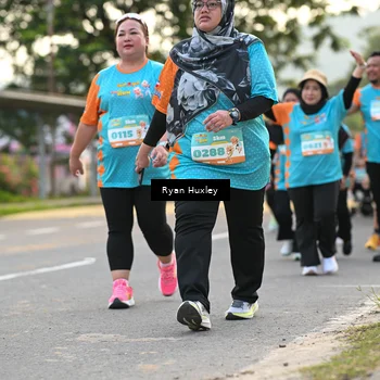 Runner Photo 8236659