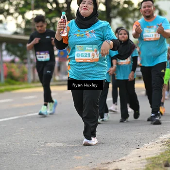 Runner Photo 8236663