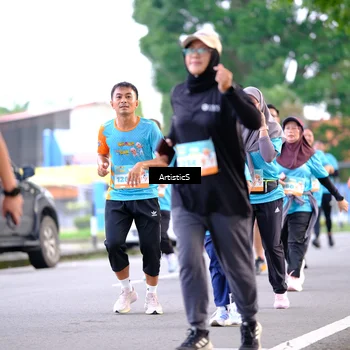 Runner Photo 8236677
