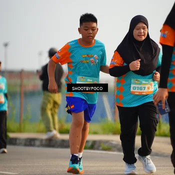 Runner Photo 8236697