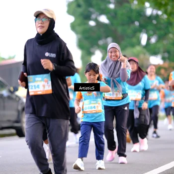 Runner Photo 8236710