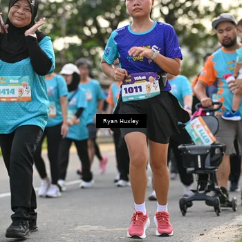 Runner Photo 8236715