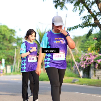 Runner Photo 8236727