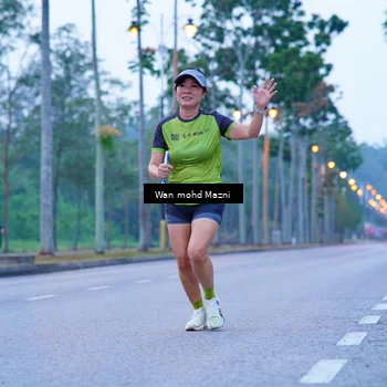 Runner Photo 8236738