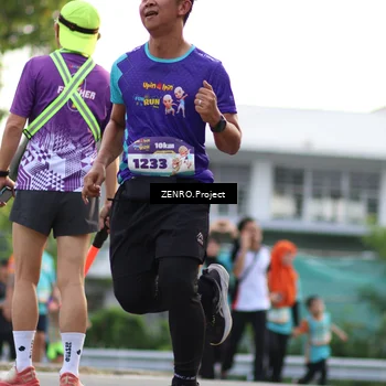 Runner Photo 8236739