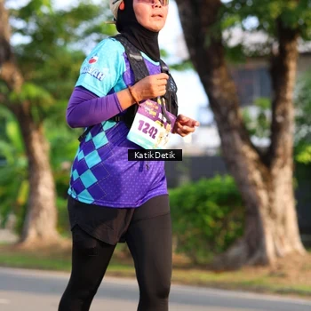 Runner Photo 8236748