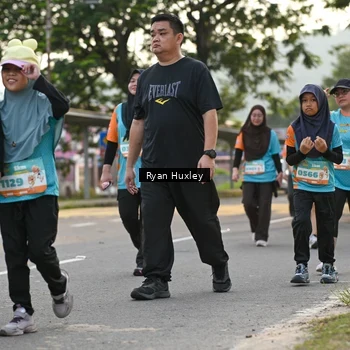 Runner Photo 8236755