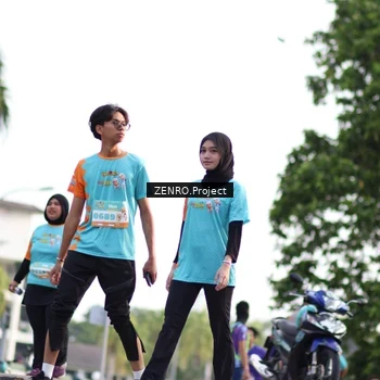 Runner Photo 8236765