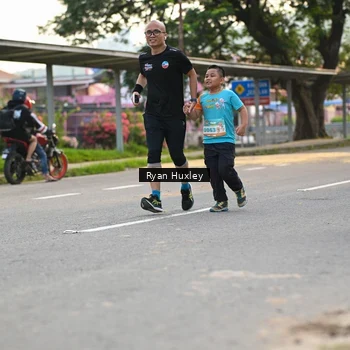 Runner Photo 8236777
