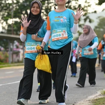 Runner Photo 8236787