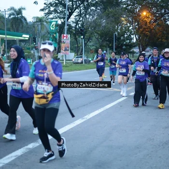 Runner Photo 8236791