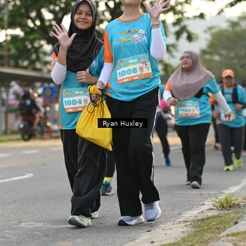 Runner Photo 8236796
