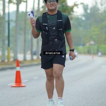 Runner Photo 8236815