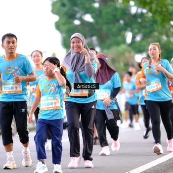 Runner Photo 8236830