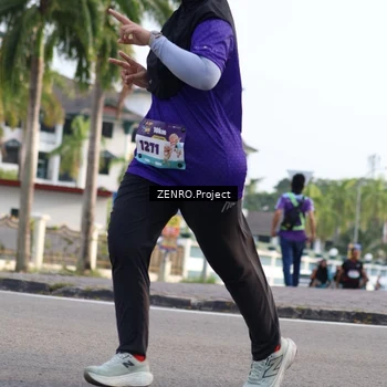 Runner Photo 8236831