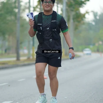 Runner Photo 8236834