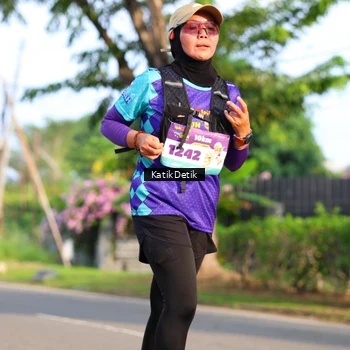 Runner Photo 8236839