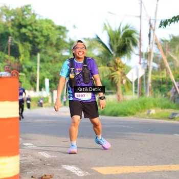 Runner Photo 8236845
