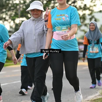 Runner Photo 8236865