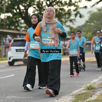 Runner Photo 8236874