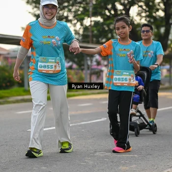 Runner Photo 8236878