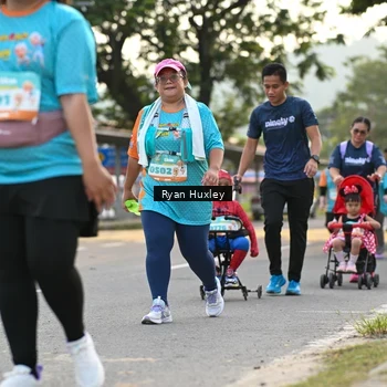 Runner Photo 8236915