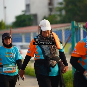 Runner Photo 8236920