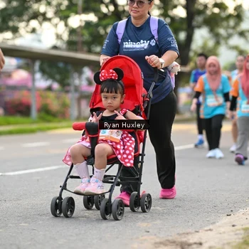 Runner Photo 8236929